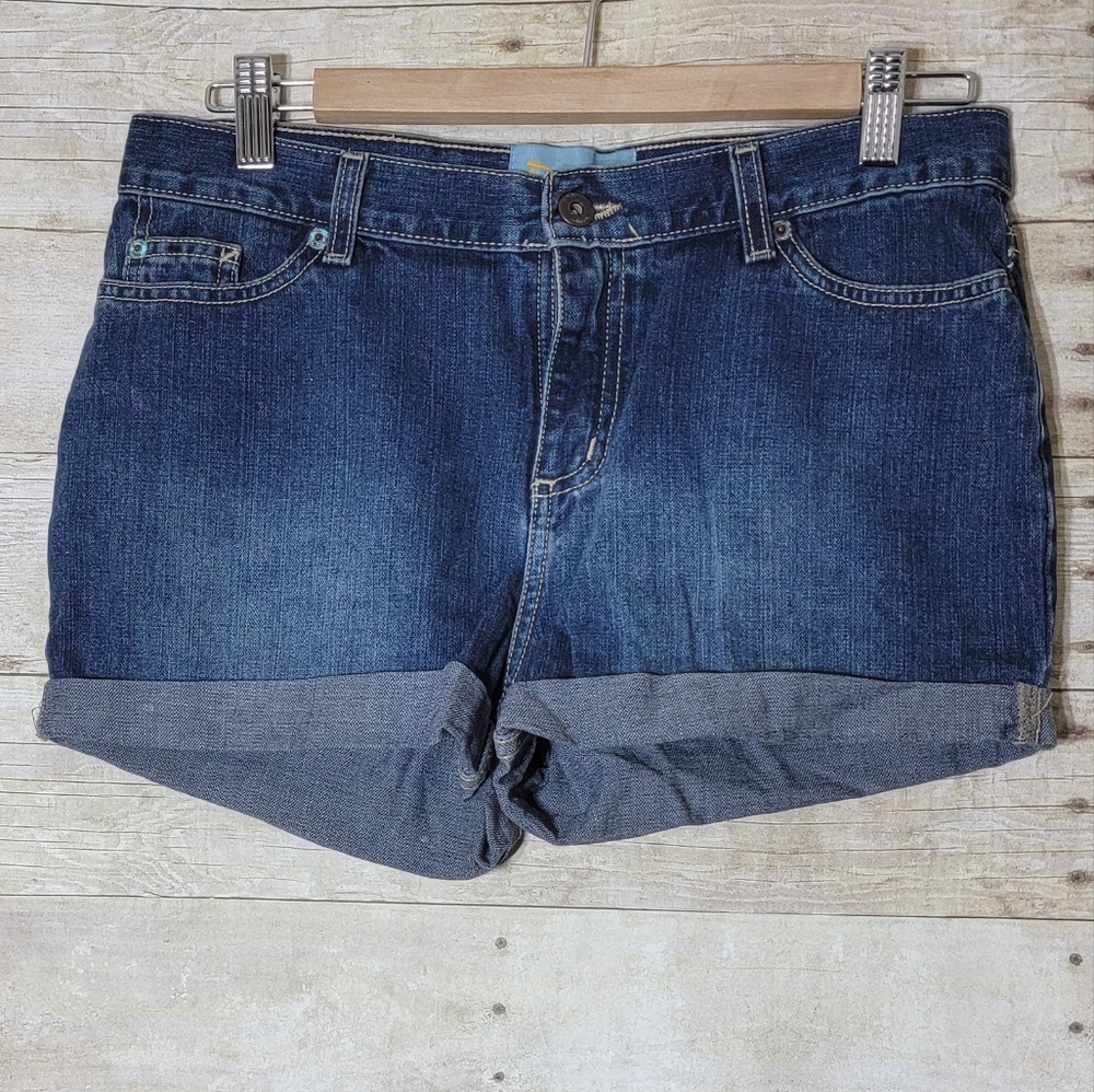 Desire blue jean shorts.